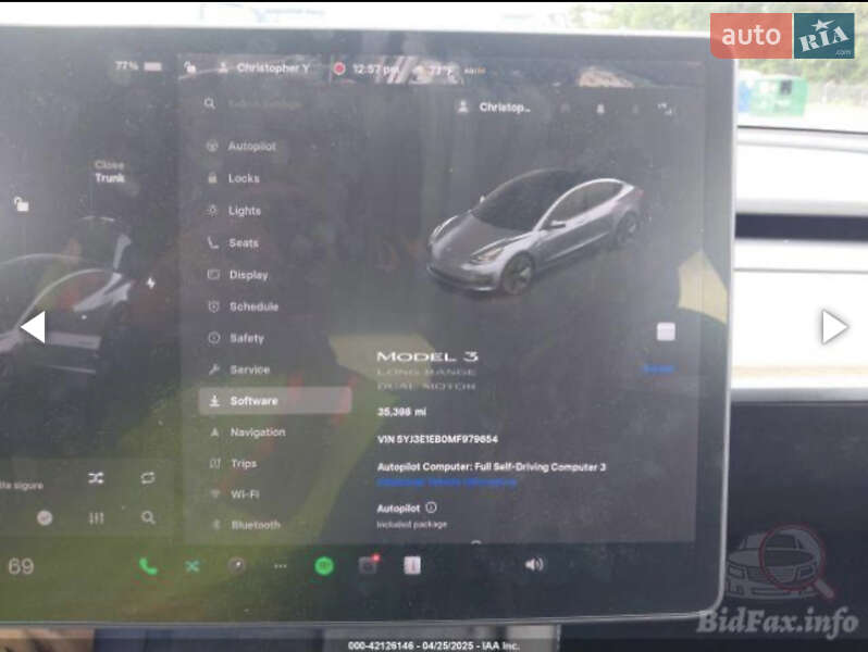 Седан Tesla Model 3 2021 в Киеве
