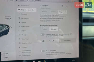Седан Tesla Model 3 2019 в 