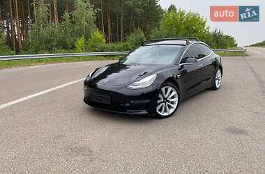 Седан Tesla Model 3 2018 в 