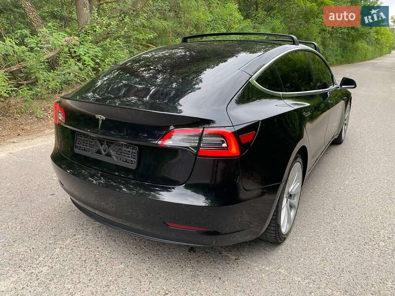 Седан Tesla Model 3 2018 в Ковеле