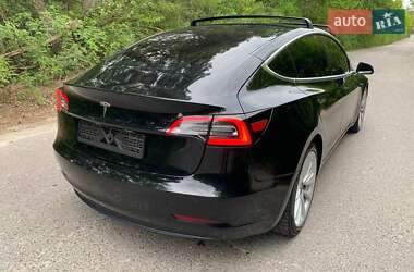 Седан Tesla Model 3 2018 в 