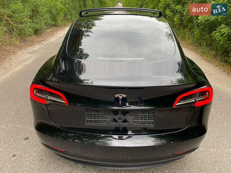 Седан Tesla Model 3 2018 в Ковеле