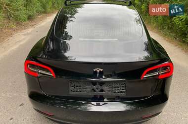 Седан Tesla Model 3 2018 в 