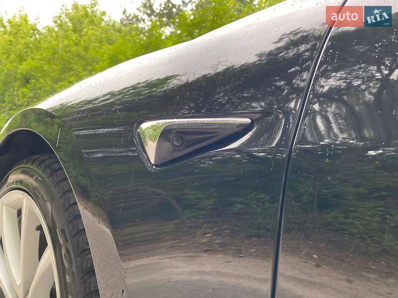 Седан Tesla Model 3 2018 в Ковеле