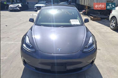 Седан Tesla Model 3 2021 в Києві