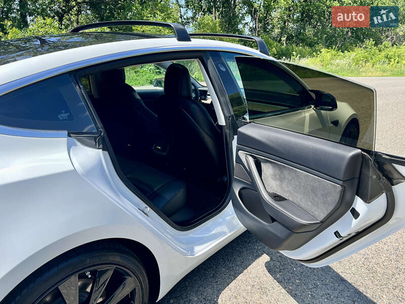 Седан Tesla Model 3 2018 в Александрие