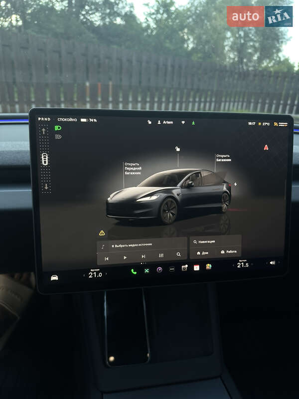 Седан Tesla Model 3 2024 в Харькове