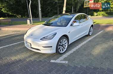 Седан Tesla Model 3 2019 в Хмельницком