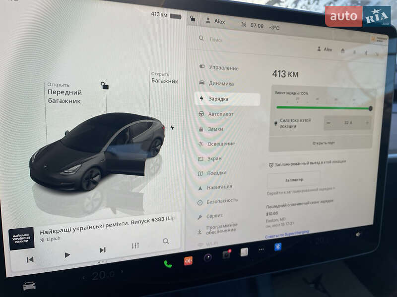 Седан Tesla Model 3 2022 в Львове