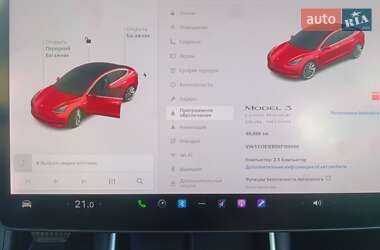 Седан Tesla Model 3 2019 в 