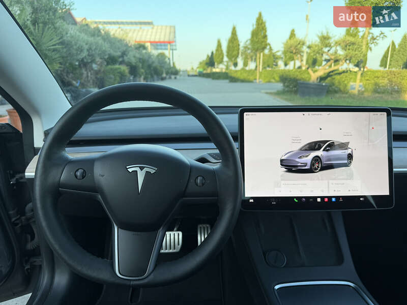 Седан Tesla Model 3 2022 в Києві