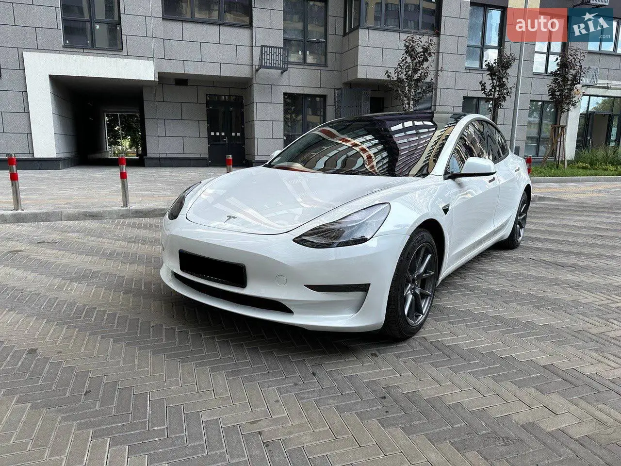 2024 Tesla Model 3 - мініатюра 10