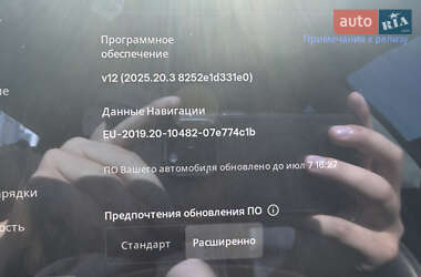 Седан Tesla Model 3 2021 в 