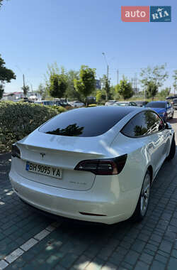 Седан Tesla Model 3 2022 в Одессе