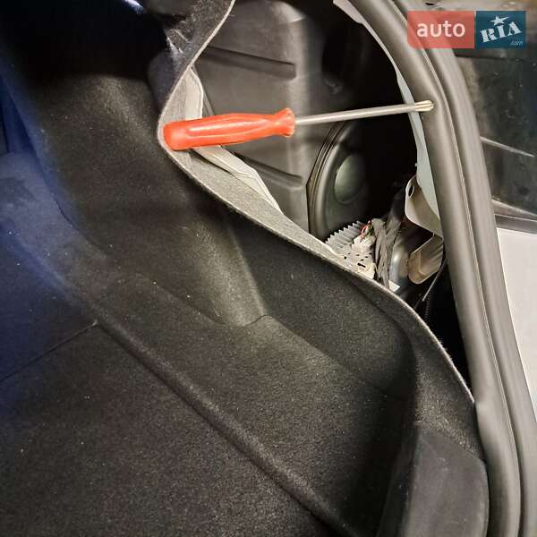 Седан Tesla Model 3 2020 в Ивано-Франковске