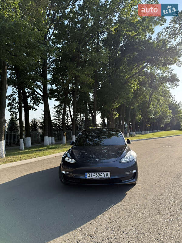Седан Tesla Model 3 2023 в Полтаві фото 3 Седан Tesla Model 3 2023 в Полтаві