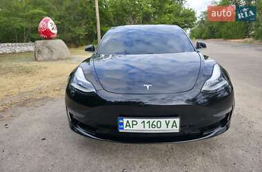 Седан Tesla Model 3 2019 в 
