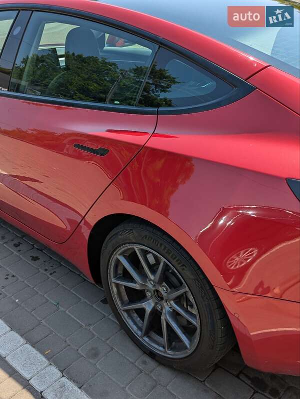Седан Tesla Model 3 2022 в Харькове