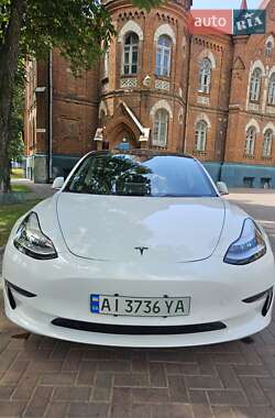 Седан Tesla Model 3 2019 в Сумах