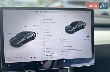 Седан Tesla Model 3 2020 в 