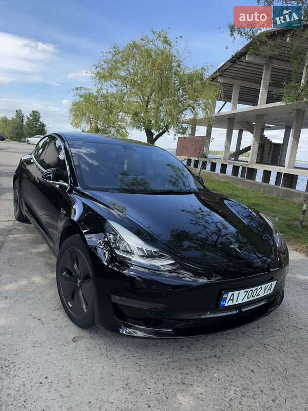 Седан Tesla Model 3 2019 в Києві