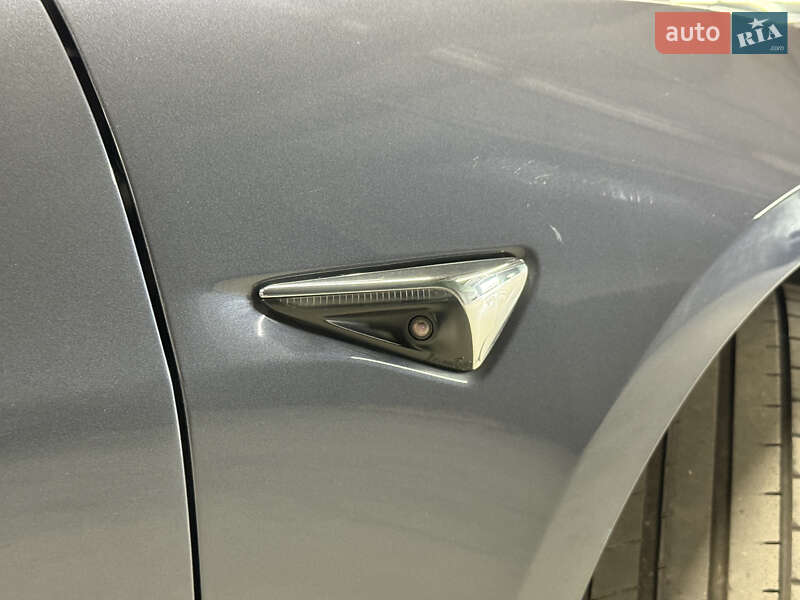Седан Tesla Model 3 2019 в Владимире