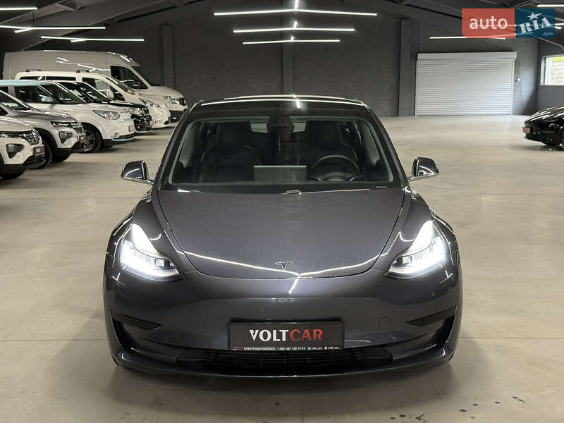 Седан Tesla Model 3 2019 в Владимире
