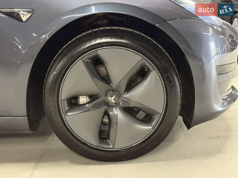 Седан Tesla Model 3 2019 в Владимире
