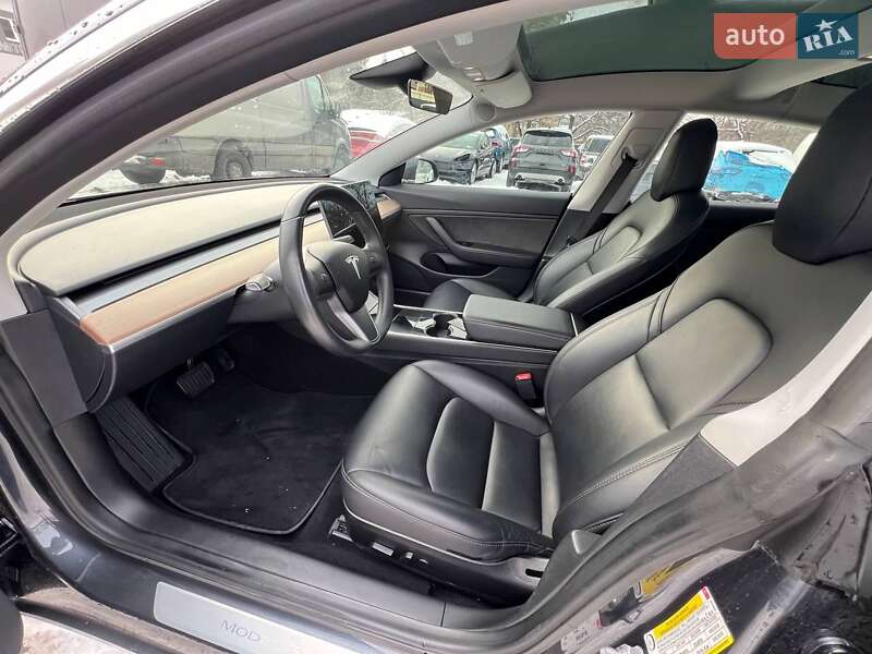Седан Tesla Model 3 2018 в Луцьку фото 11 Седан Tesla Model 3 2018 в Луцьку