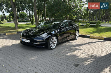 Седан Tesla Model 3 2018 в 