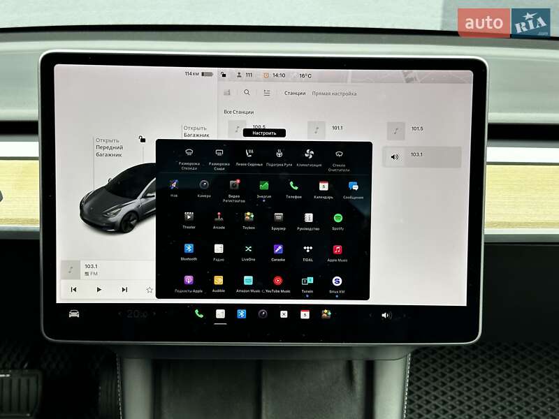 Седан Tesla Model 3 2021 в Києві