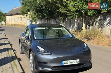 Седан Tesla Model 3 2019 в Ужгороде