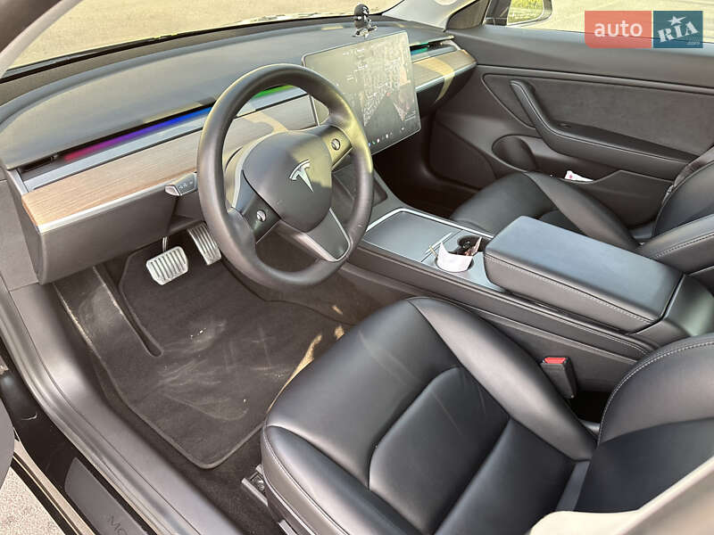 Седан Tesla Model 3 2021 в Белой Церкви