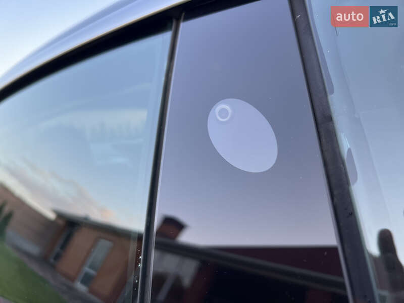 Седан Tesla Model 3 2019 в Харькове