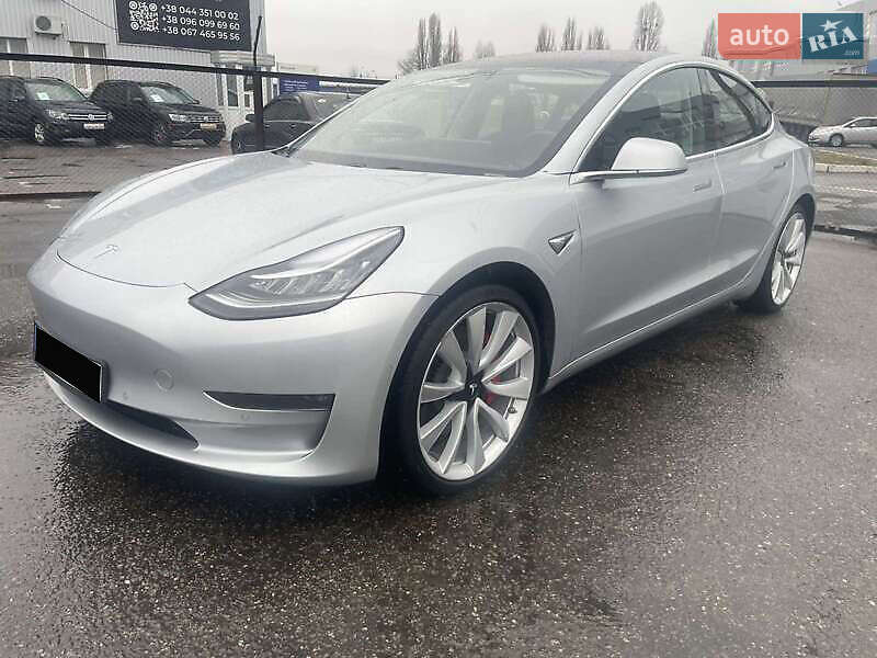 Седан Tesla Model 3 2018 в Киеве фото 3 Седан Tesla Model 3 2018 в Киеве