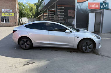 Седан Tesla Model 3 2018 в 