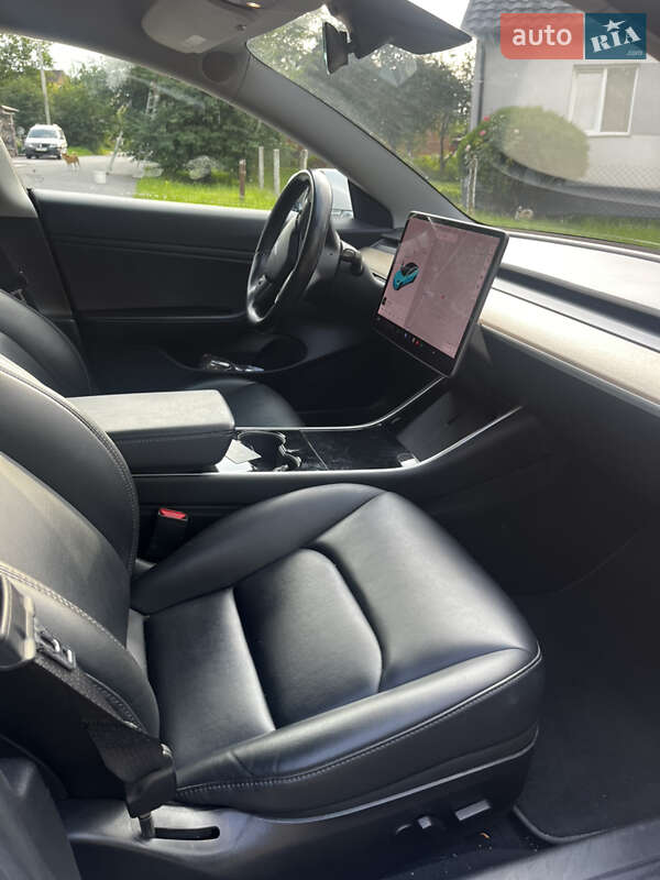 Седан Tesla Model 3 2019 в Ровно фото 10 Седан Tesla Model 3 2019 в Ровно