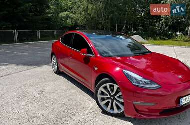 Седан Tesla Model 3 2019 в 