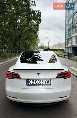 Седан Tesla Model 3 2018 в 
