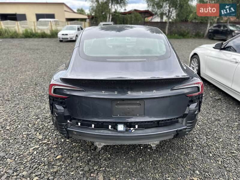Седан Tesla Model 3 2024 в Луцке