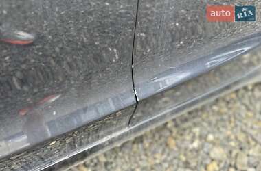 Седан Tesla Model 3 2024 в 