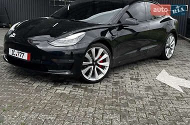 Седан Tesla Model 3 2018 в 