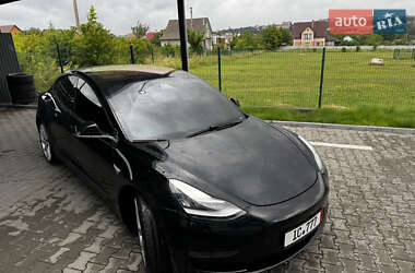 Седан Tesla Model 3 2018 в 