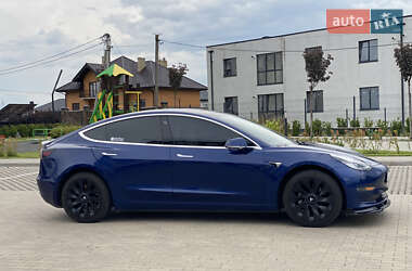 Седан Tesla Model 3 2018 в 