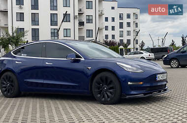 Седан Tesla Model 3 2018 в 