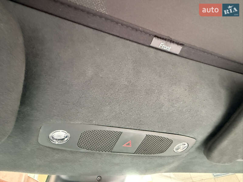 Седан Tesla Model 3 2021 в Дніпрі