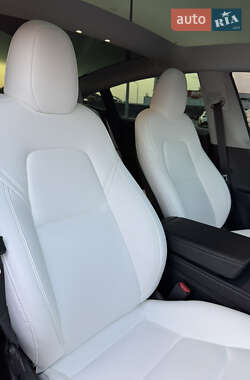 Седан Tesla Model 3 2023 в Киеве фото 41 Седан Tesla Model 3 2023 в Киеве