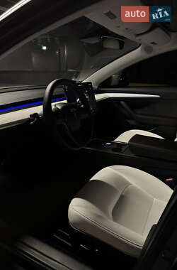 Седан Tesla Model 3 2023 в Киеве фото 61 Седан Tesla Model 3 2023 в Киеве