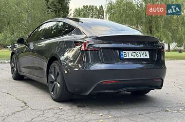 Седан Tesla Model 3 2024 в Кременчуге