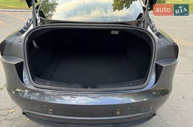 Седан Tesla Model 3 2024 в Кременчуге